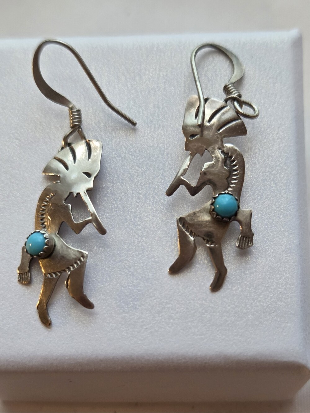 Navajo-crafted Sterling Silver Kokopelli Earring